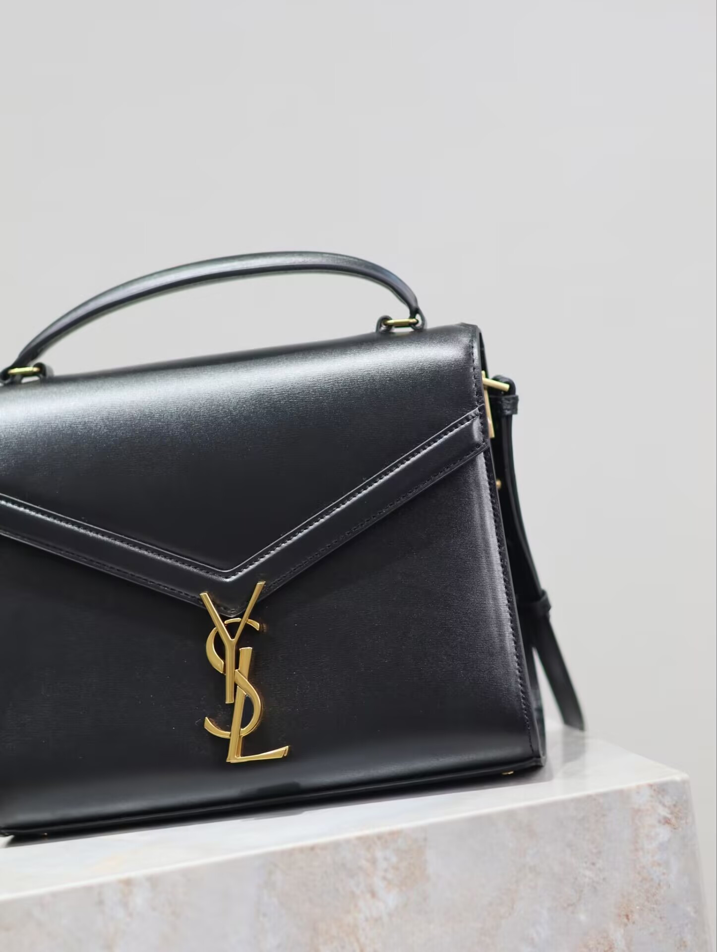 YSL Cassandra Top Handle Bag 24.5x20x11.5cm