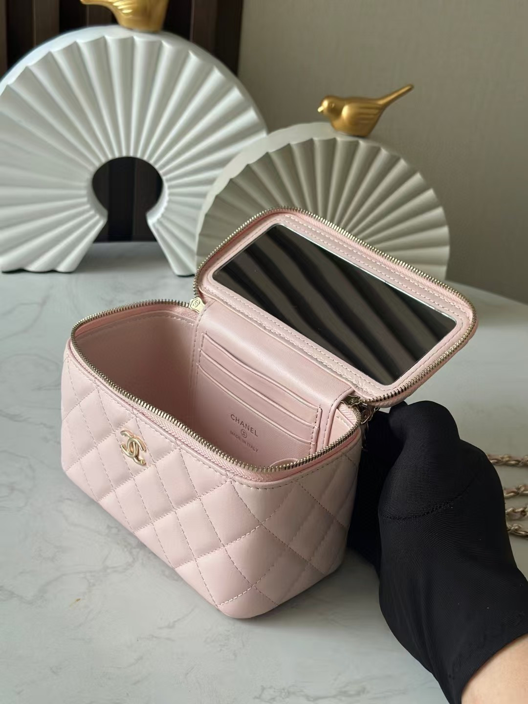 Chanel Long Vanity with chain 16.5x10x8cm