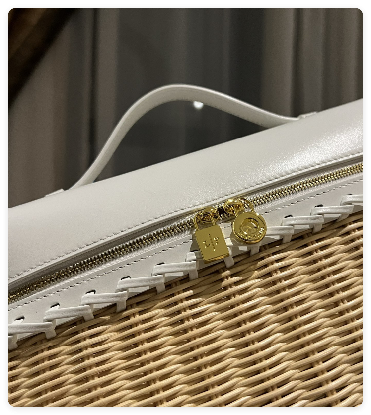 Loro Piana Extra Pocket L27 Wicker Bag 27 x 10 x 16cm