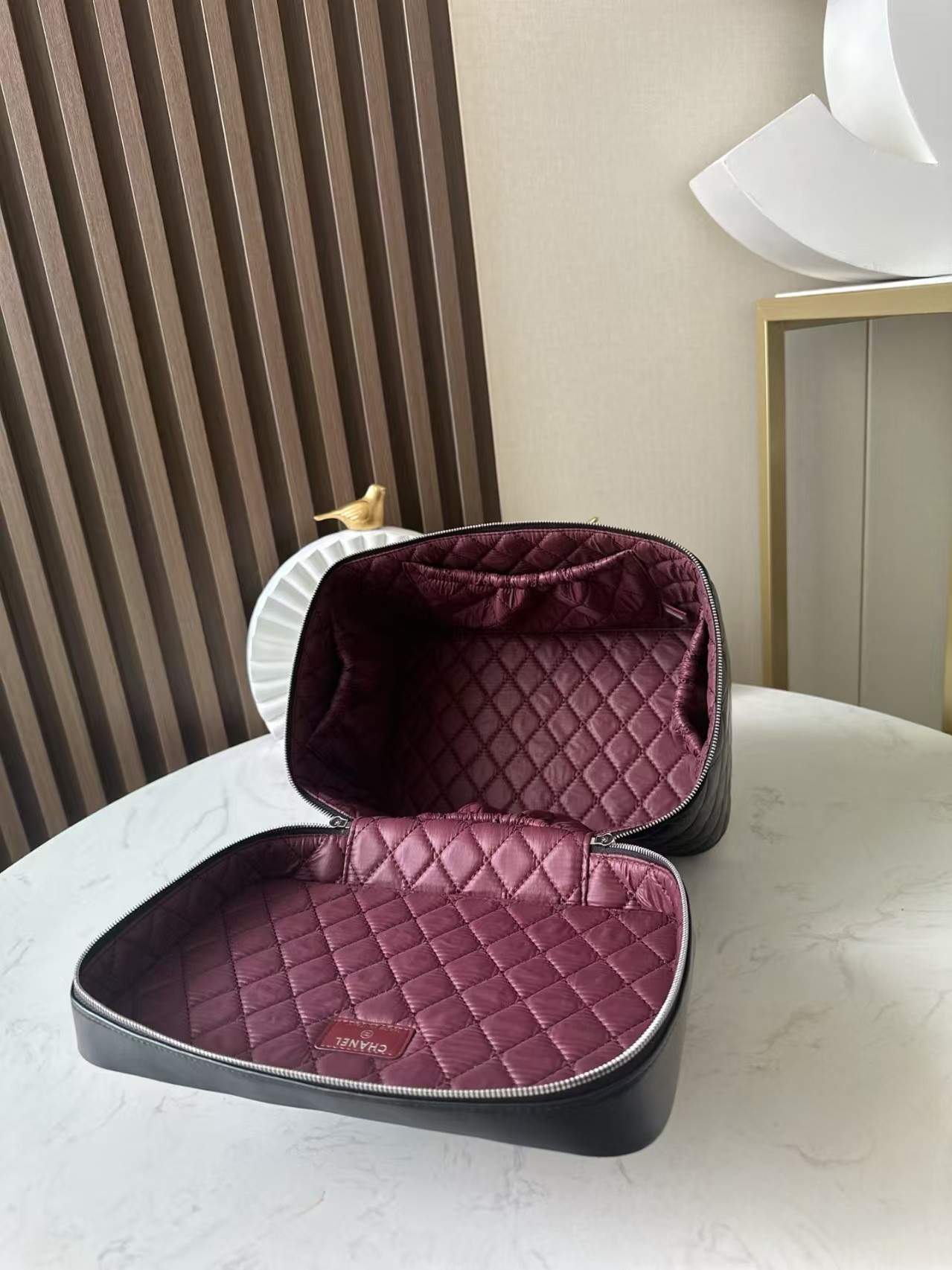 Chanel Quilted Vanity Case Bags 25x16x18cm