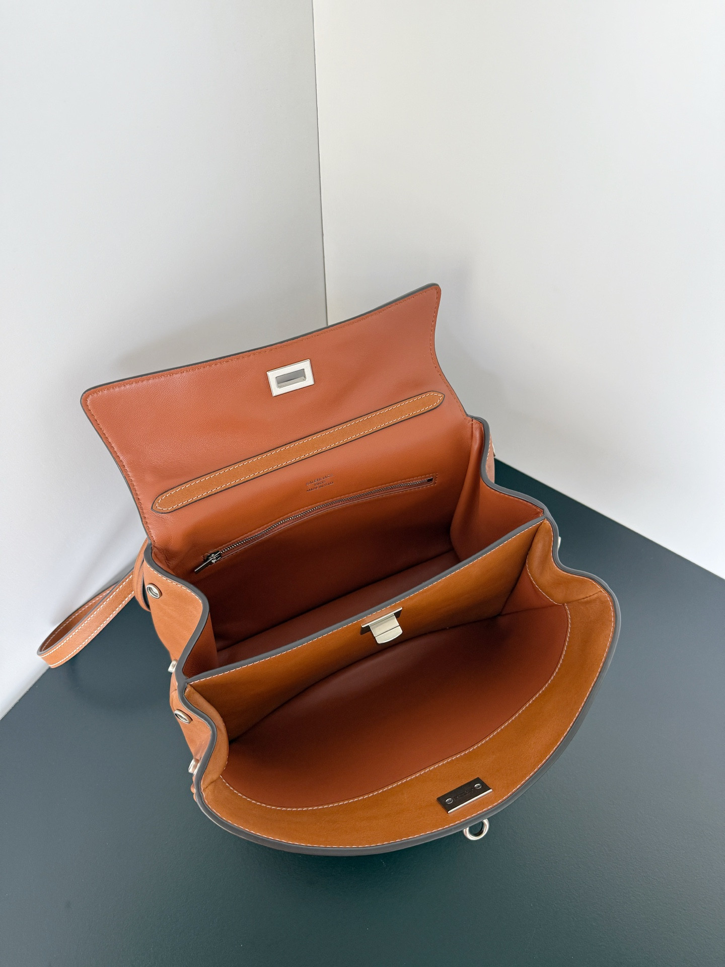 Balenciaga Rodeo Small 28.9x20x9.9cm