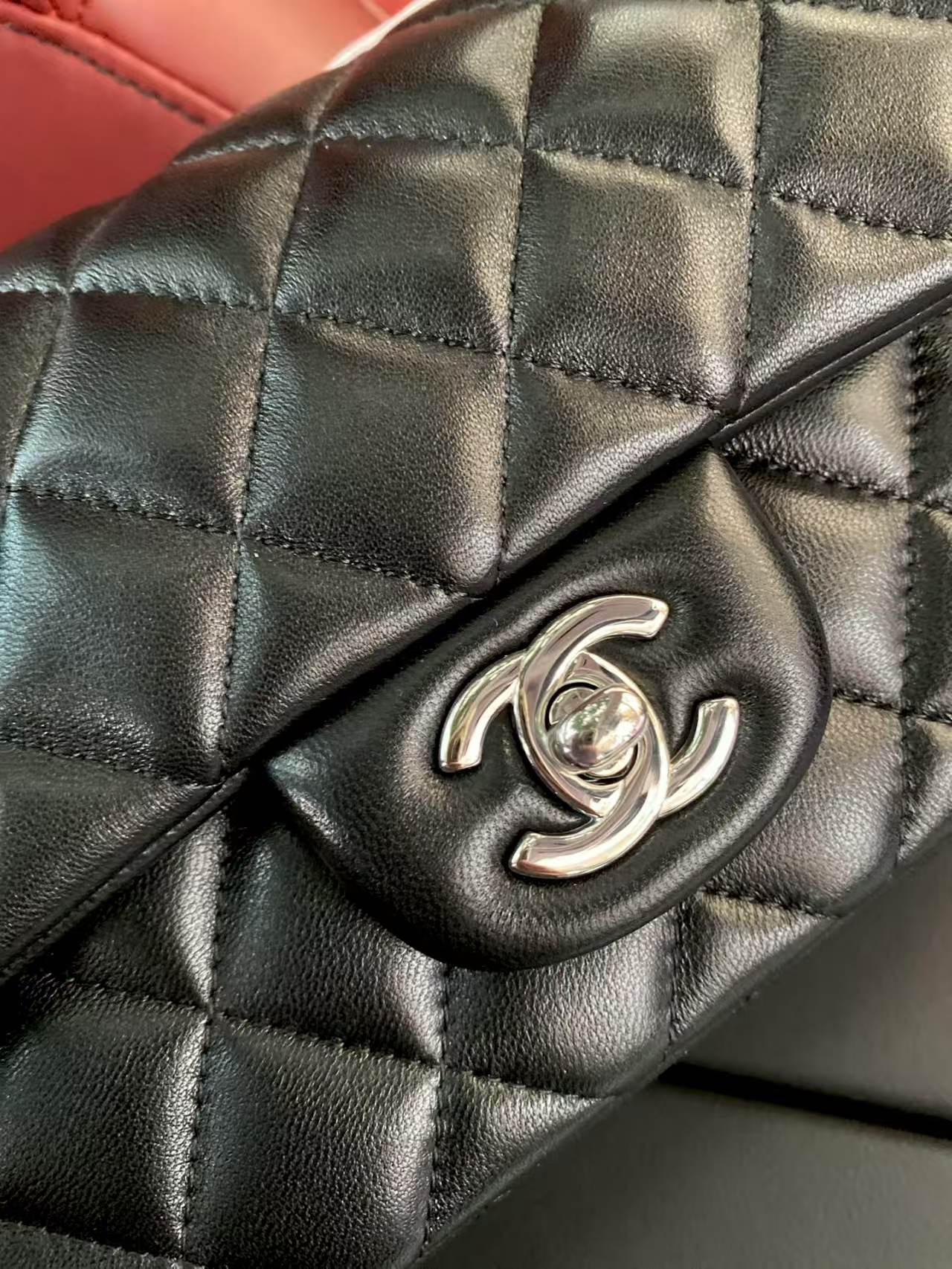 Chanel Mini Flap Bag Black 12x20x6cm