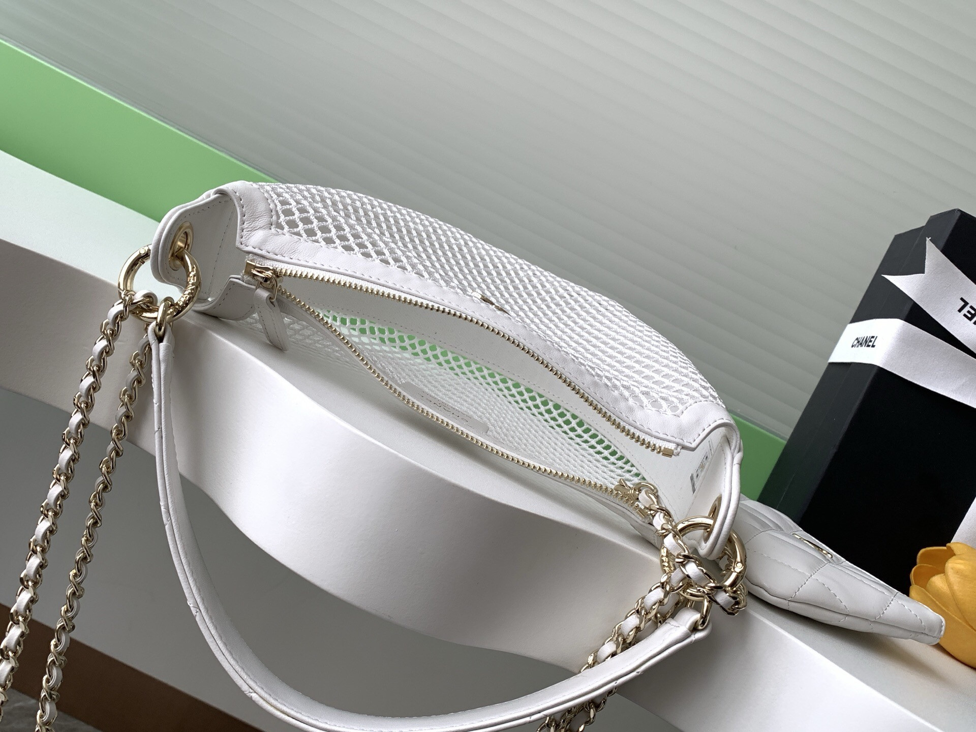 CHANEL Clutch With Chain Mesh Shiny Lambskin Gold Tone AP4573 15x22x6cm