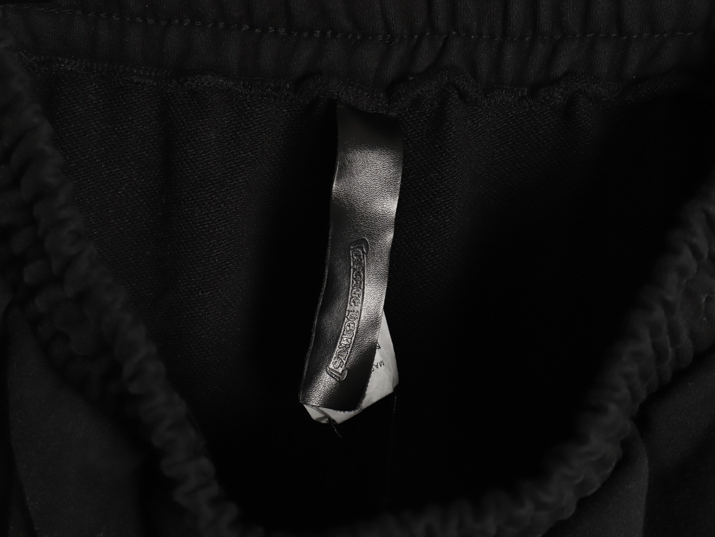 Ch*0me He**ts shorts