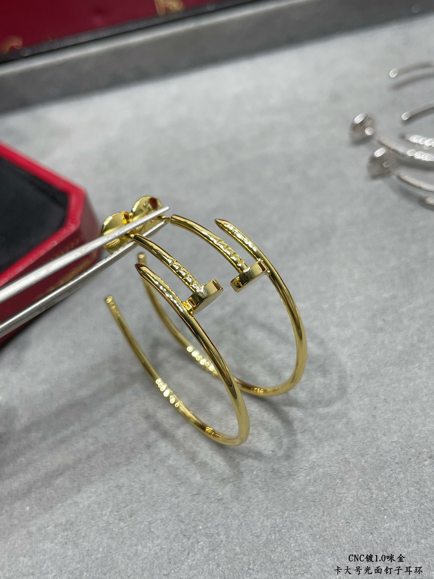 Cartier Large size smooth nail Earrings