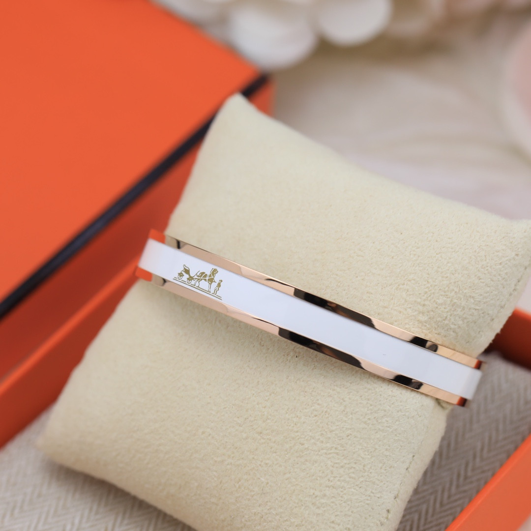 Hermes enamel Bracelet(Customized products cannot be returned or exchanged)