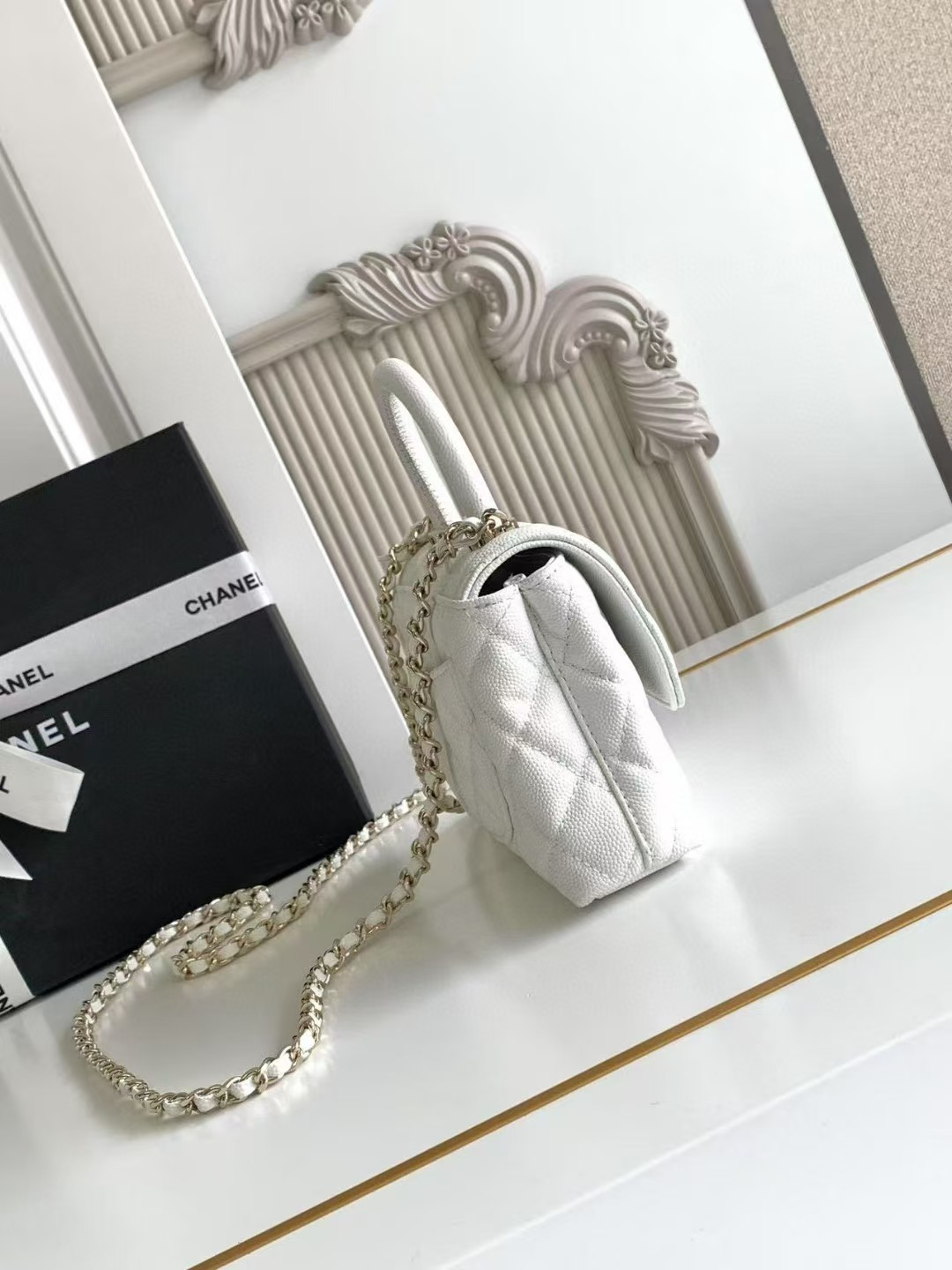 Chanel coco handle nano 11.5x14.5x5.5cm