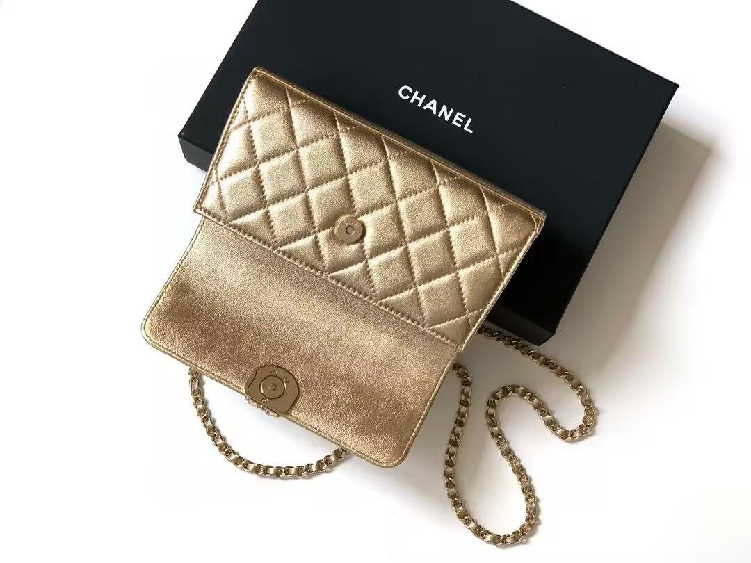 CHANEL Kelly 23P 19x10x4.5cm
