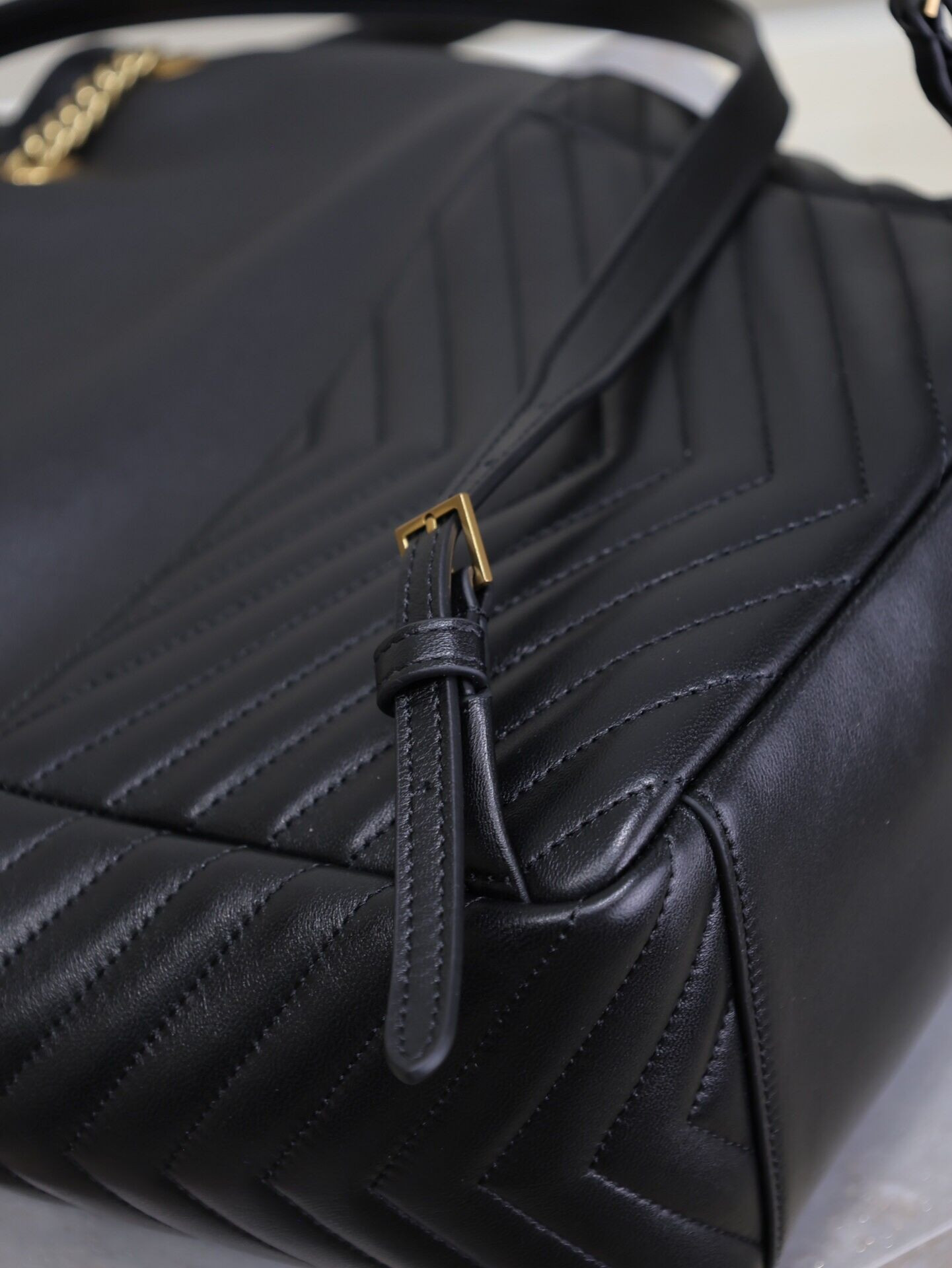 YSL Saint Laurent Joe Drawstring Quilted Backpack 22x29x15cm