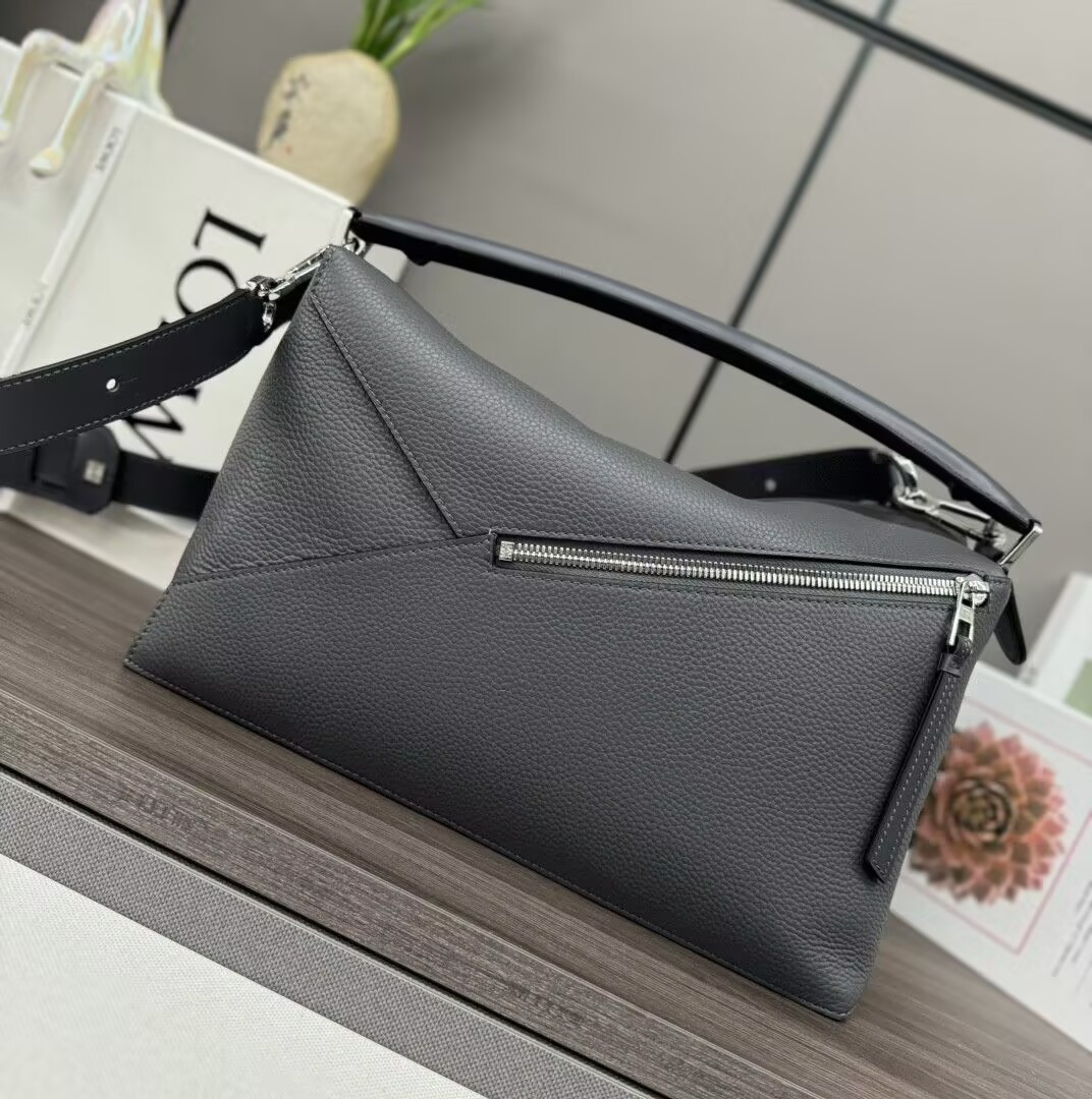 LOEWE Puzzle Edge 36.5 X 23 X 19 CM