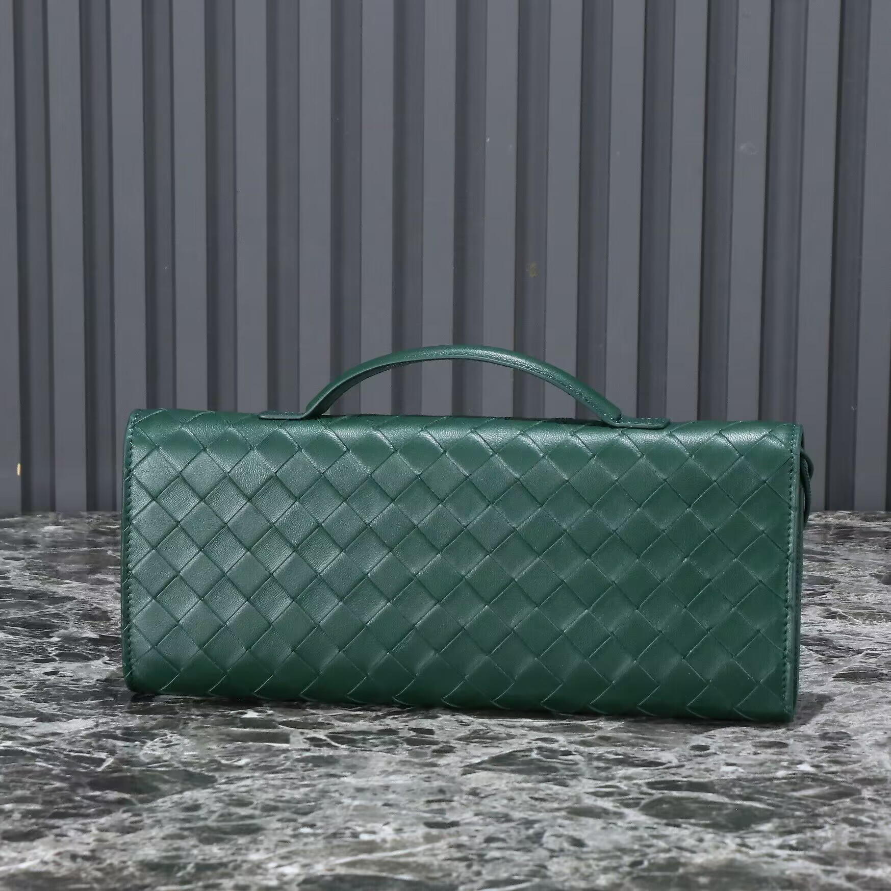 BOTTEGA VENETA Long Clutch Andiamo With Handle Fondant 31x13x3cm