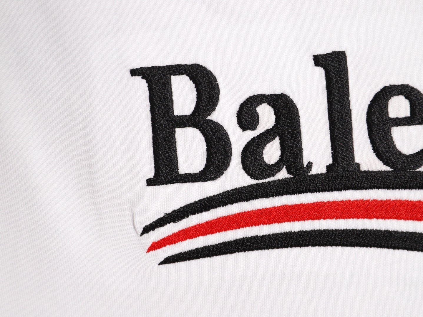 Balenciaga Long-sleeved T-shirt