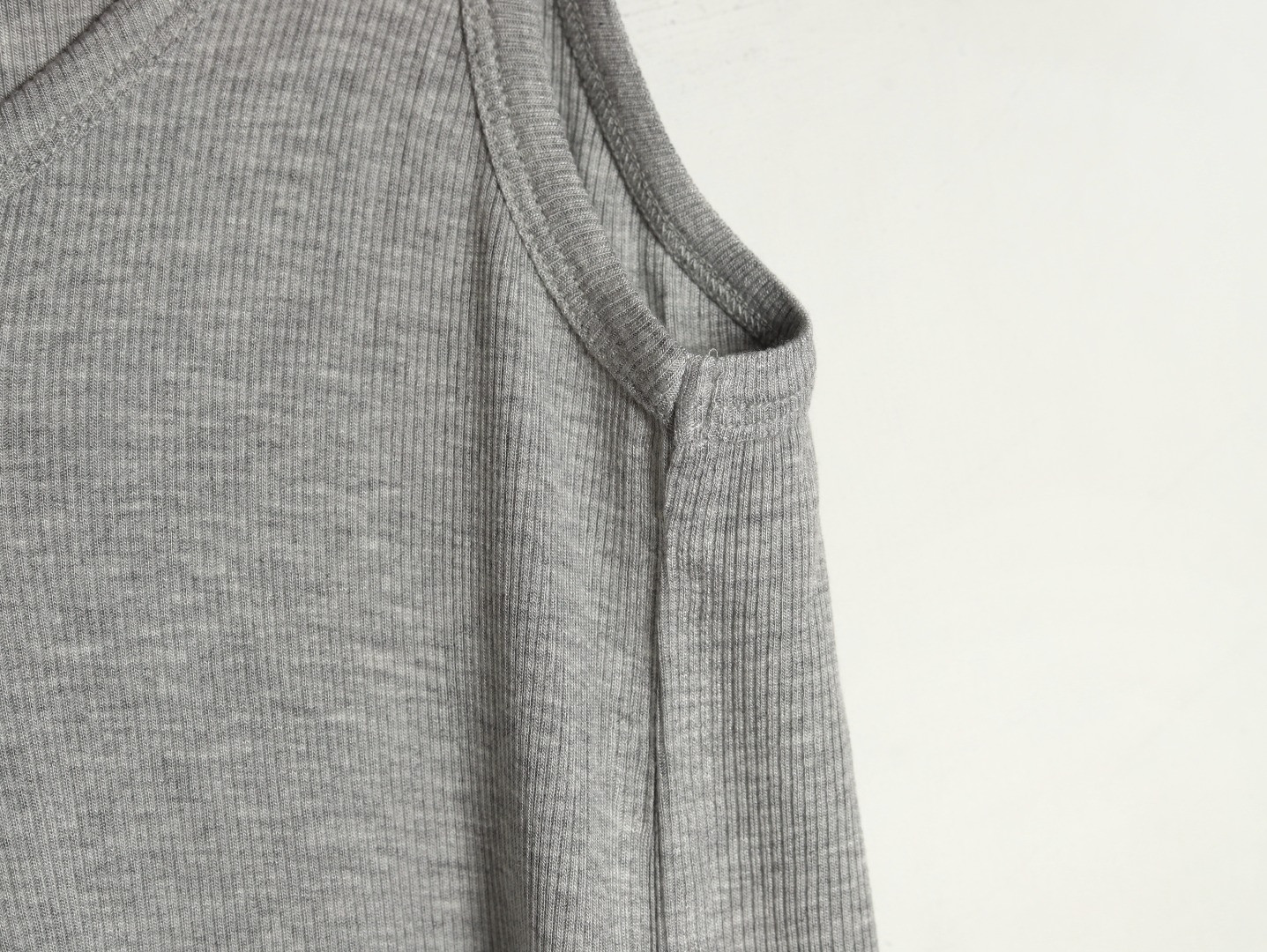 Ch*0me He**ts ch knitting vest