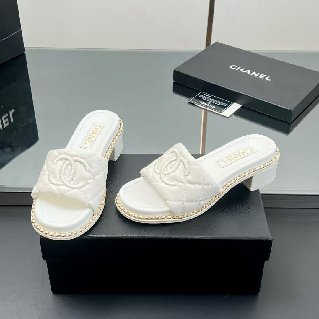 UA Chanel mules
