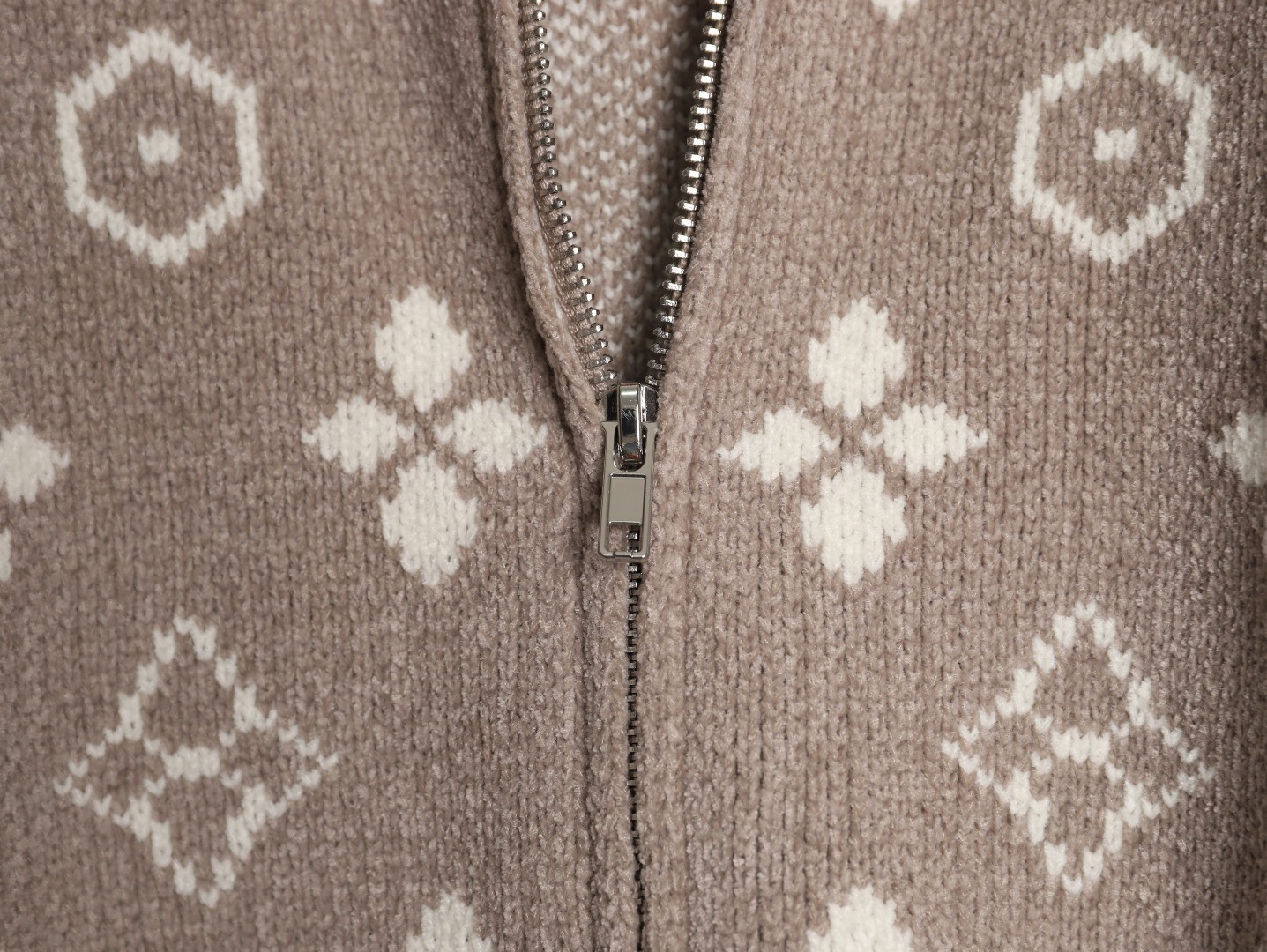 Louis Vuitton LV 25ss Cardigan Sweaters