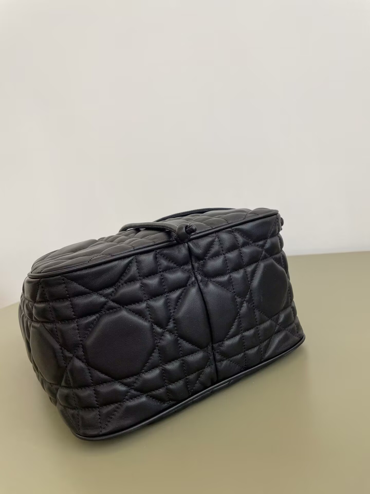 Dior Medium D-Motion Bag Black Macrocannage Lambski 23x13x24cm