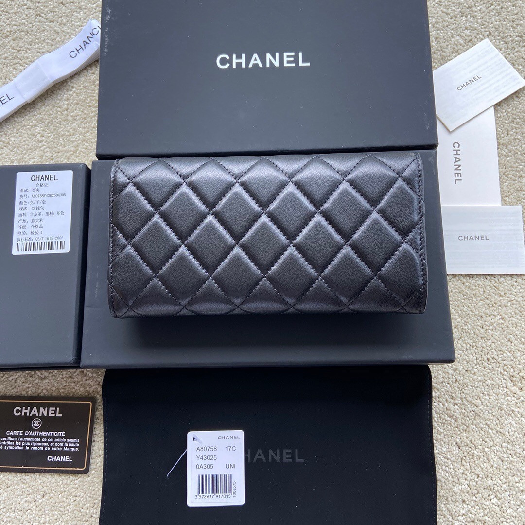 CHANEL FLAP WALLET BLACK 19.5 x10 cm