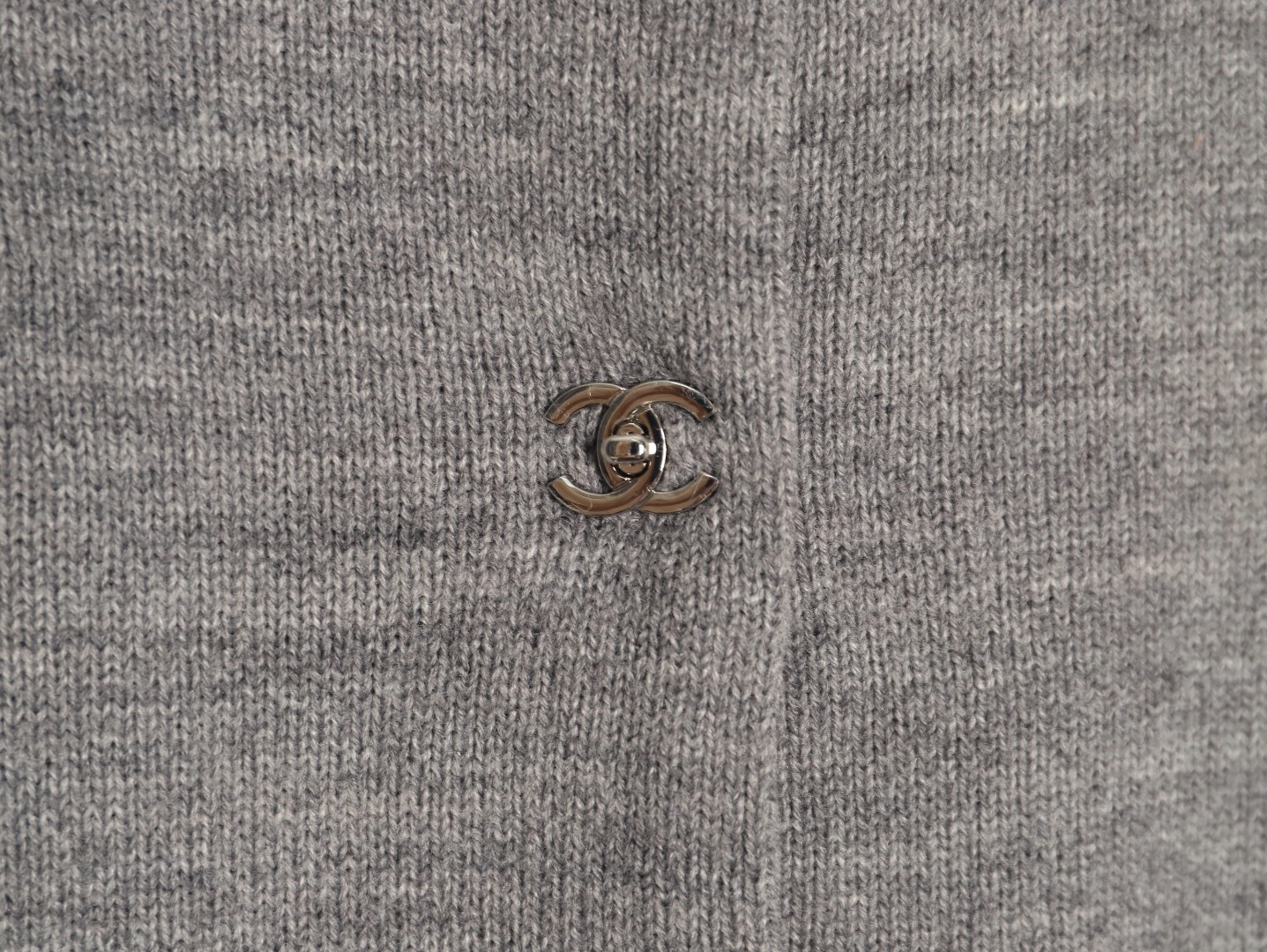 Chanel Knitting Cardigan