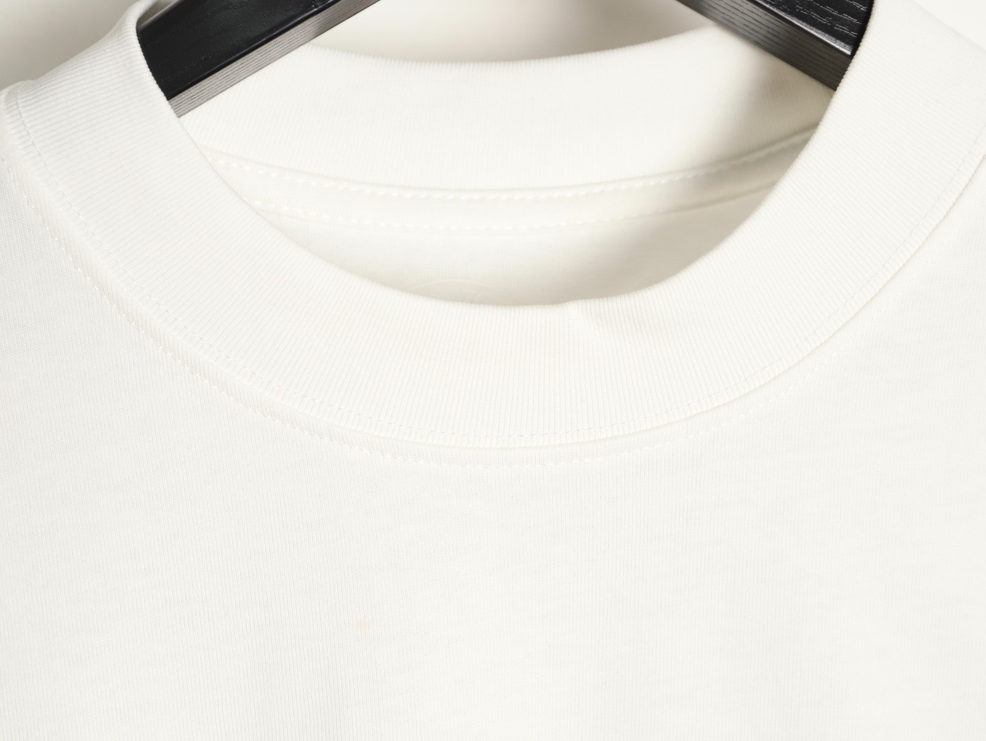 Ch*0me He**ts long-sleeved t-shirt