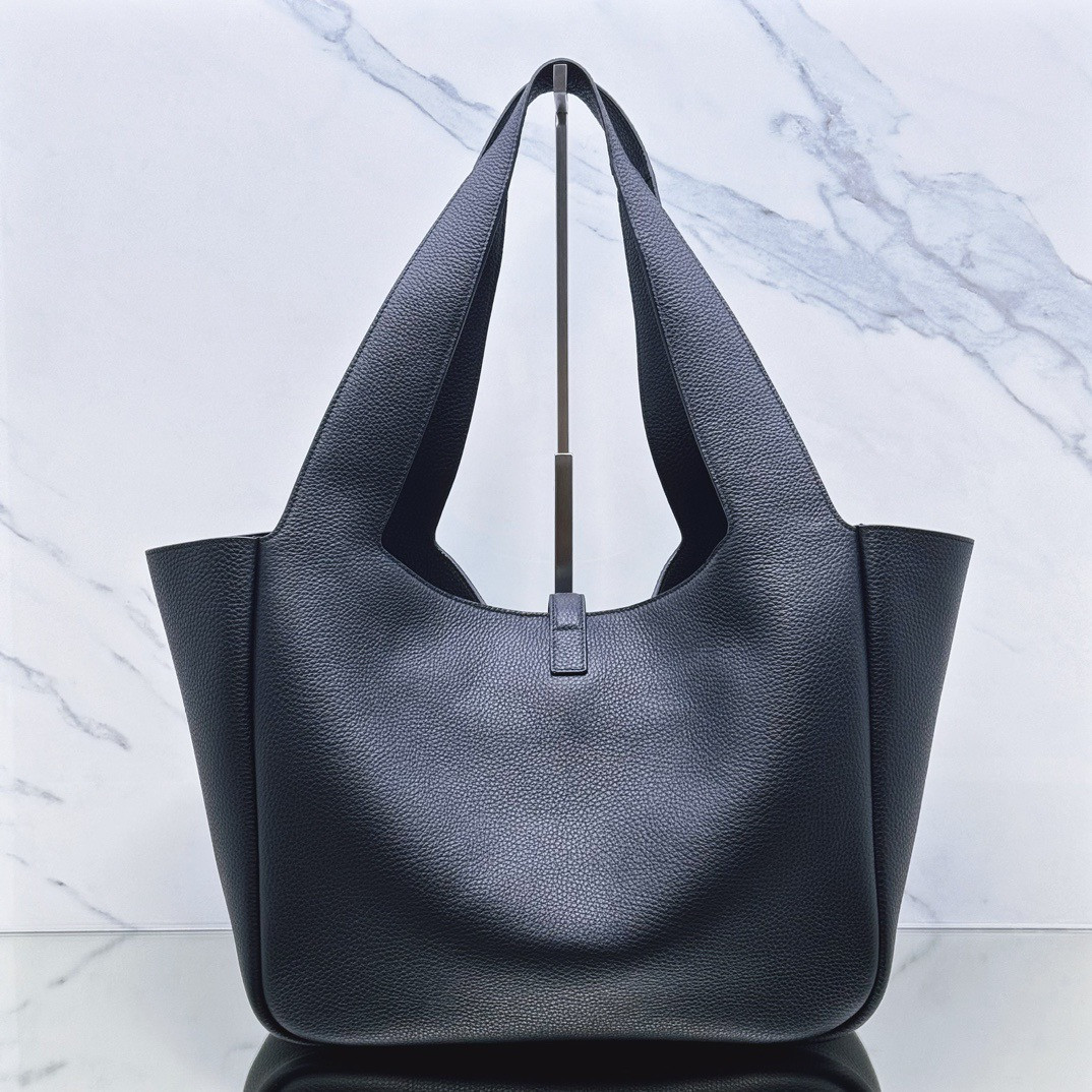 YSL LE 5 À 7 BEA in grained leather 50×28×18cm