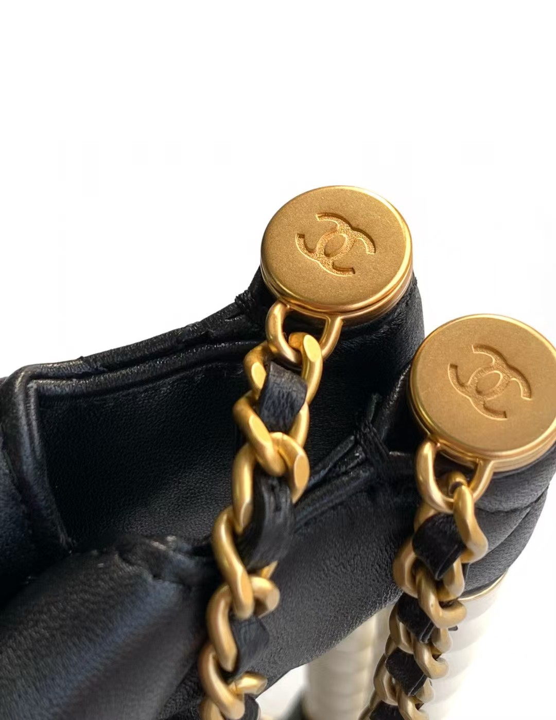 Chanel Small Shopping Bag AS5413 17x22x8cm