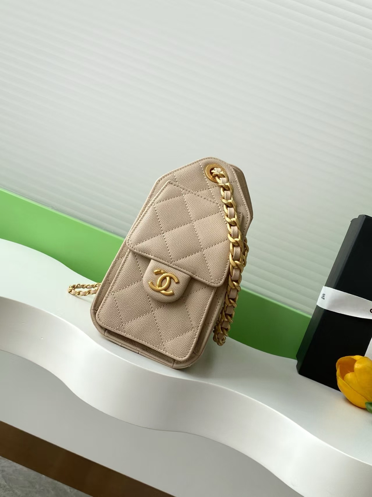 CHANEL 25C Bucket Bag 20x22x12.5cm