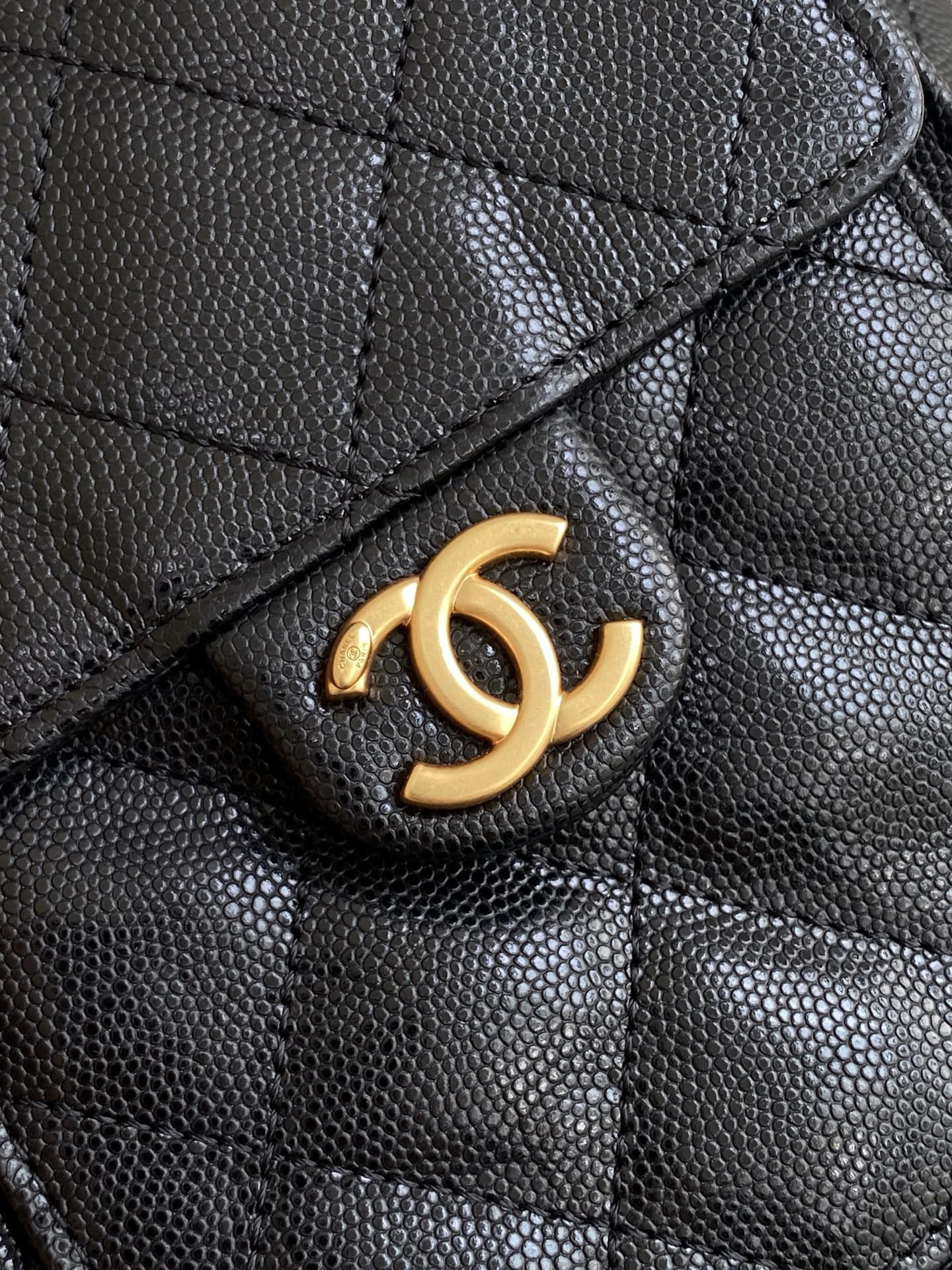 CHANEL 25C Bucket BAG 30x26x14cm