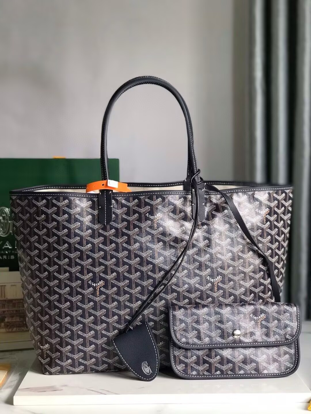 Goyard Small Saint Louis Bag 28 cm x 15 cm x 34 cm