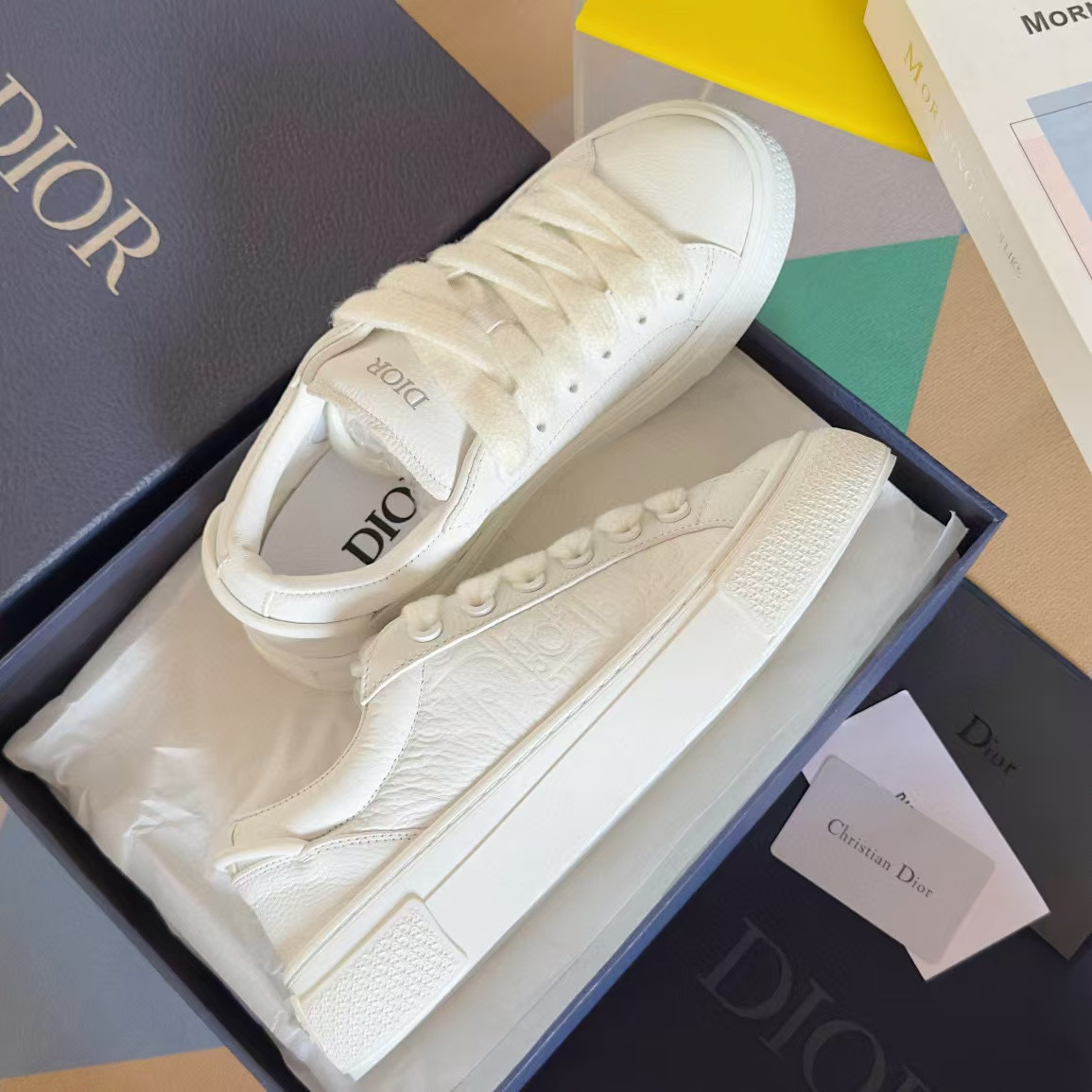 UA Dior B33 Sneaker