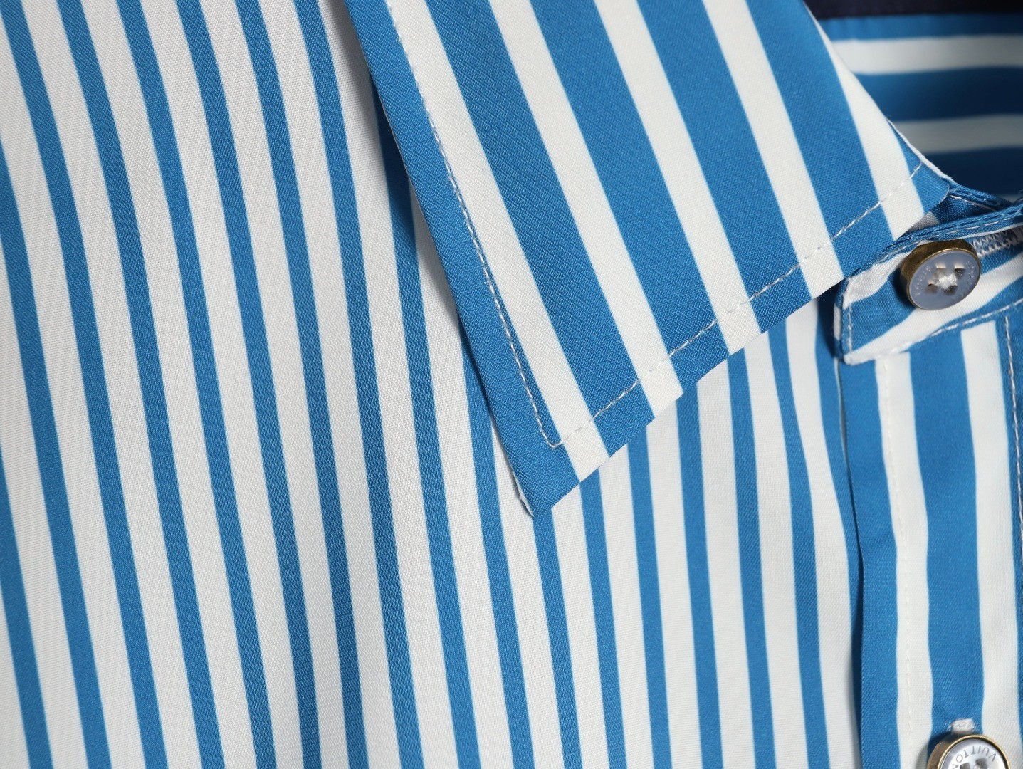 LOUIS VUITTON LV Shirts