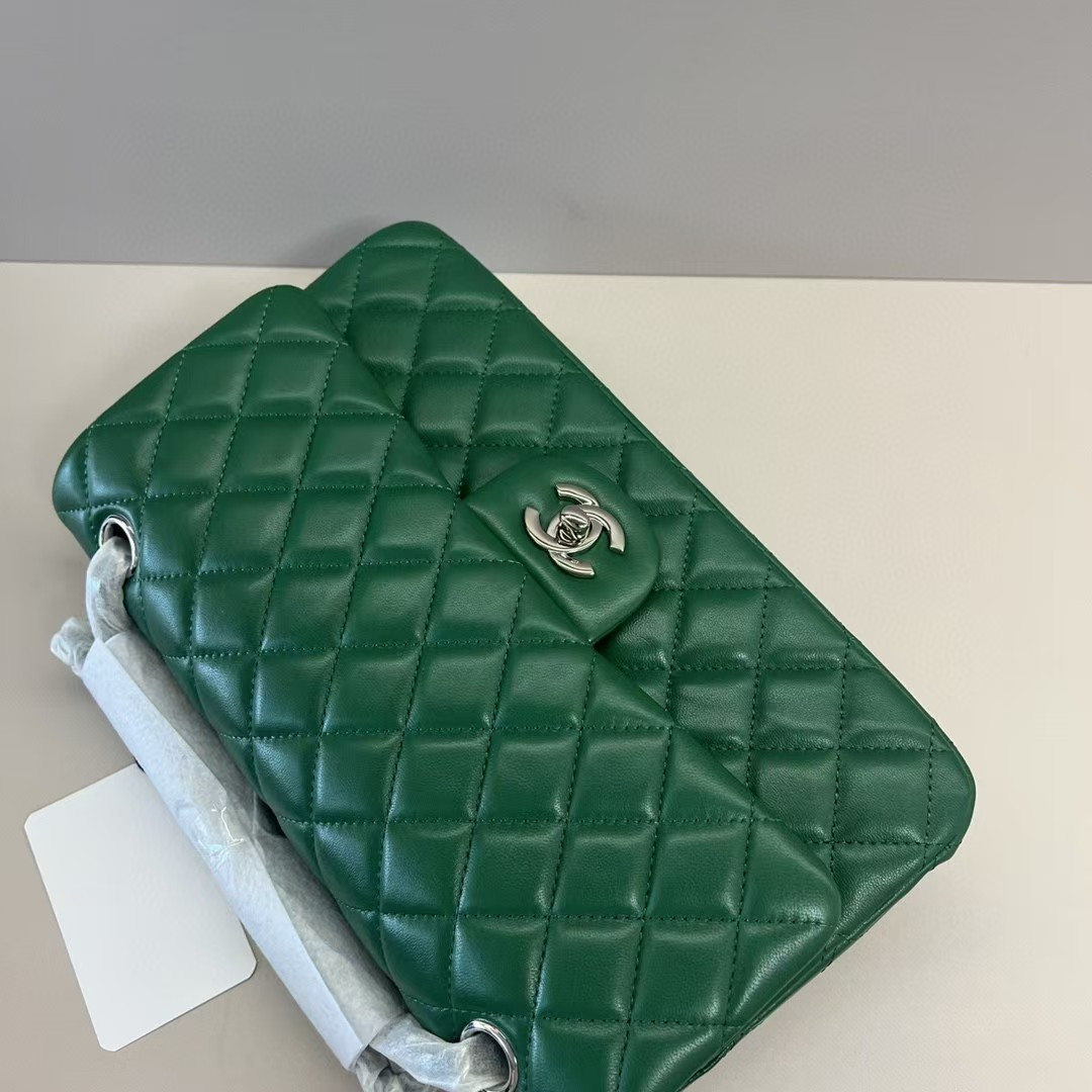 Chanel Flap Bag 25x15x6cm