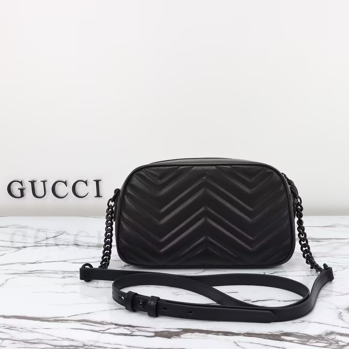Gucci GG Marmont small shoulder bag 24x12x7cm