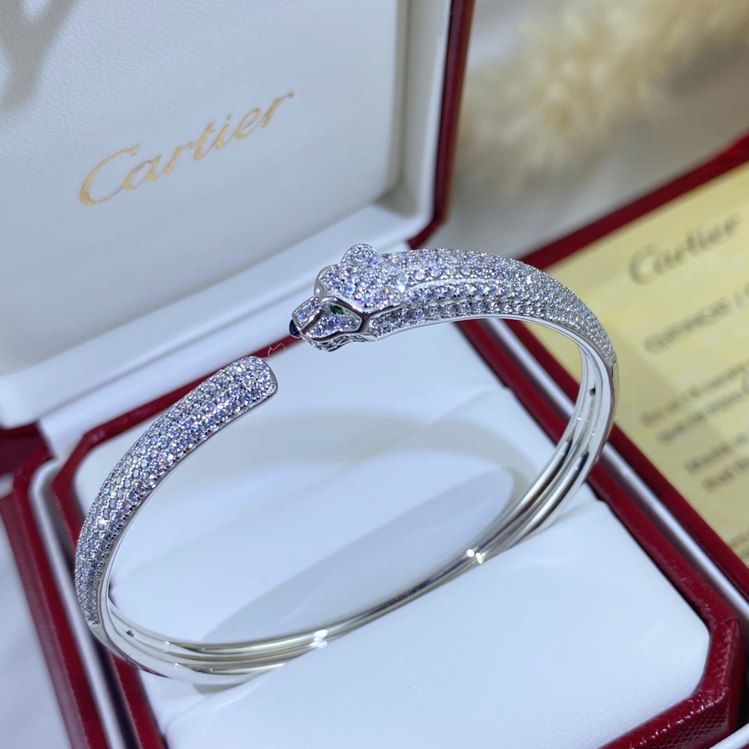 Cartier Hand-set diamond thin half diamond leopard Bracelet