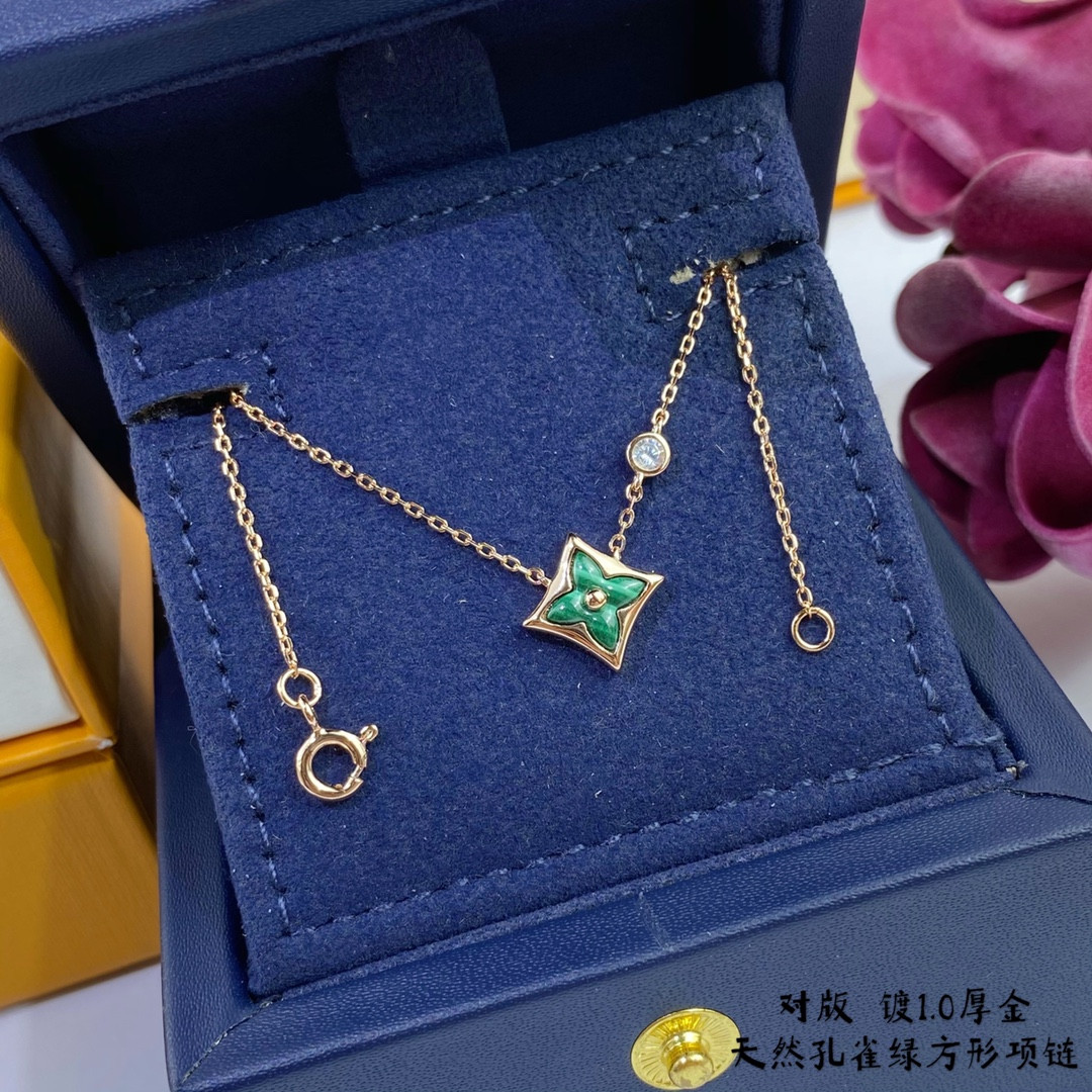 Louis Vuitton Square Natural Malachite Necklace