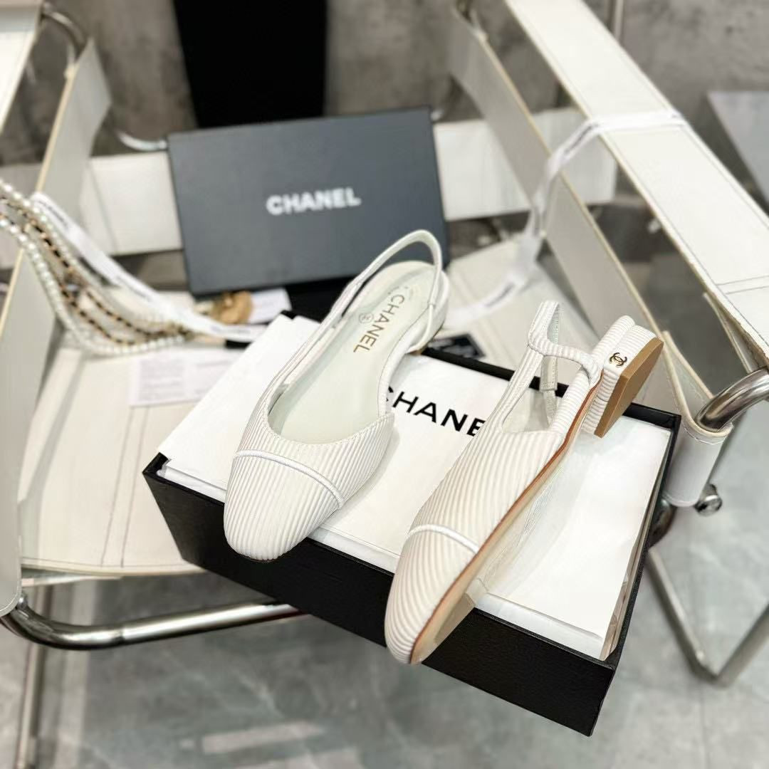 UA CHANEL SLINGBACKS FLAT
