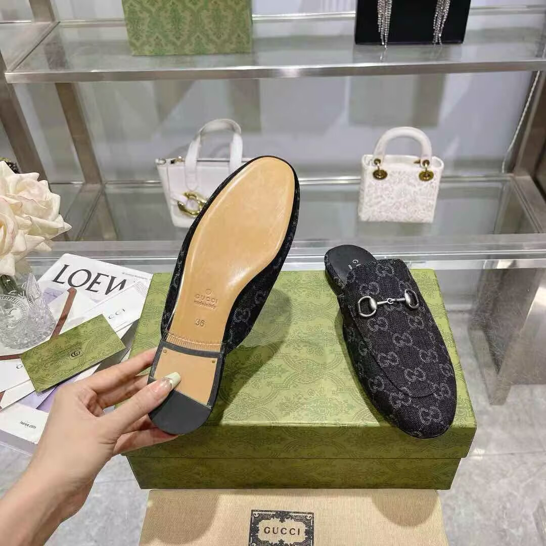 UA GUCCI PRINCETOWN SLIPPER