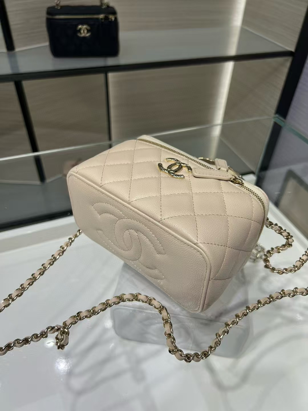 Chanel Clutch With Chain AP4590 17x9.5x8cm