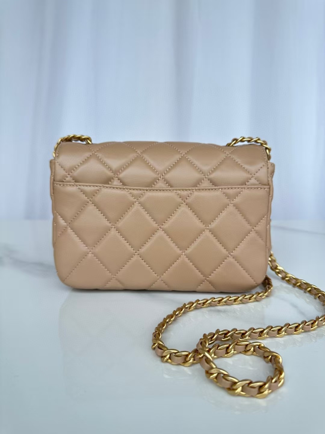 Chanel Maxi CC Flap Bag 20x8x11cm