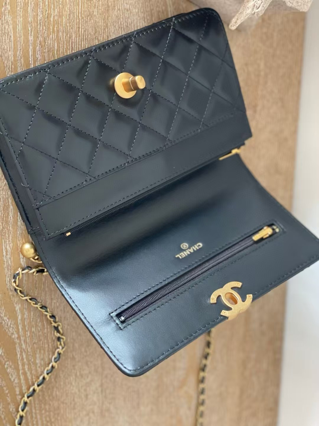 Chanel Wallet on Chain AP2289 12x19x3.5cm