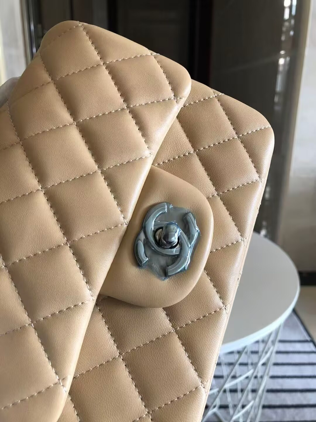 Chanel Mini Classic Handbag Lambskin & Silver-Tone Metal 13.5x 17x8cm