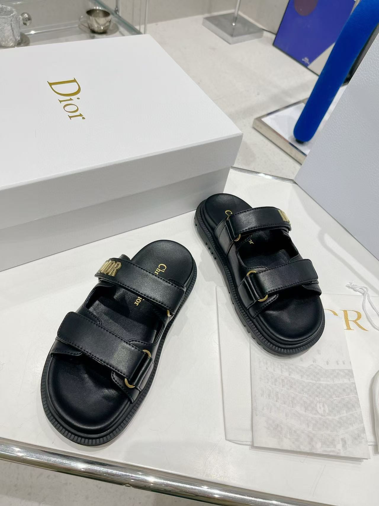 UA DIOR DIORACT SANDAL