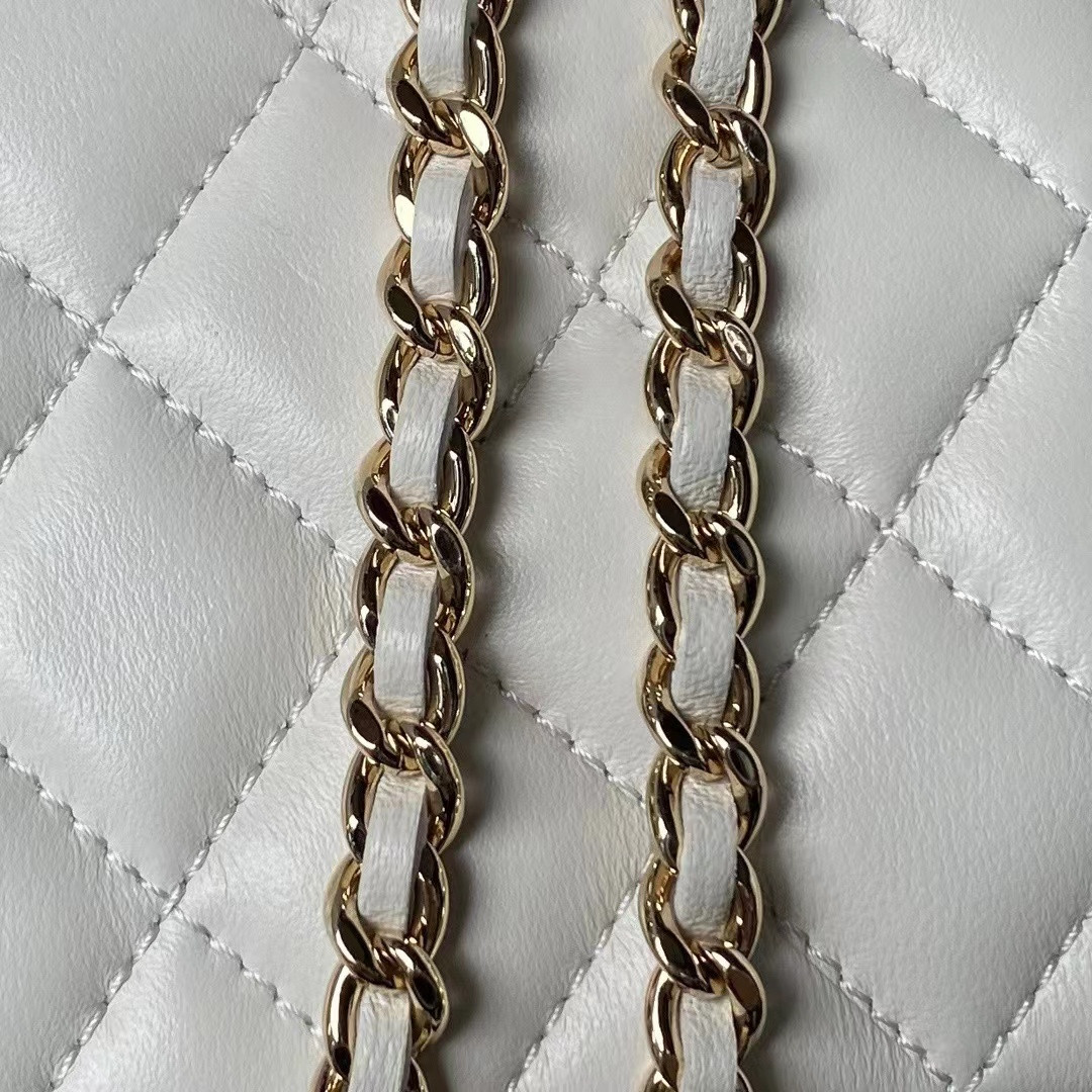 CHANEL Gold Chain with Makeup Mirror Lamb Leather Square Box Shoulder Bag Women