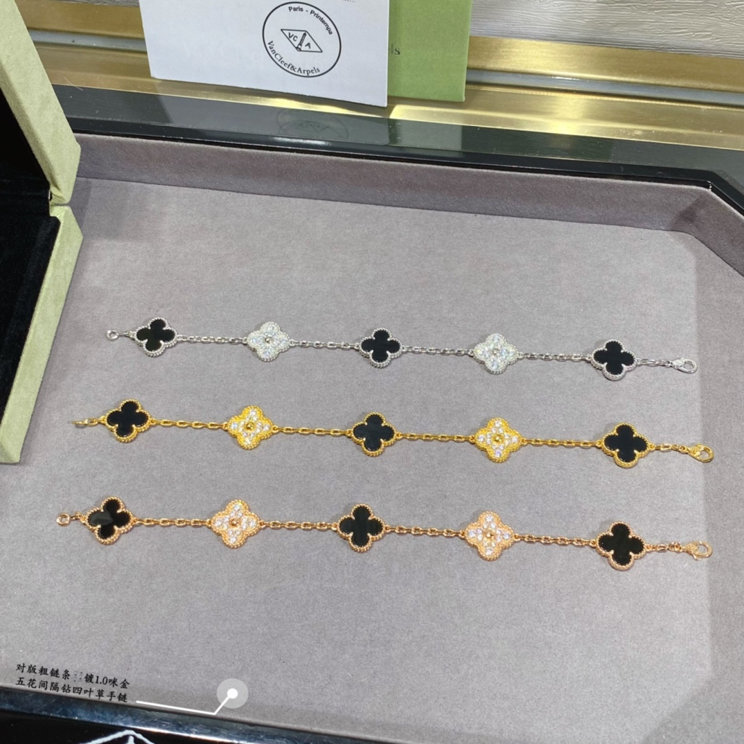 Van Cleef & Arpels interval diamond five-flower four-leaf clover Bracelet