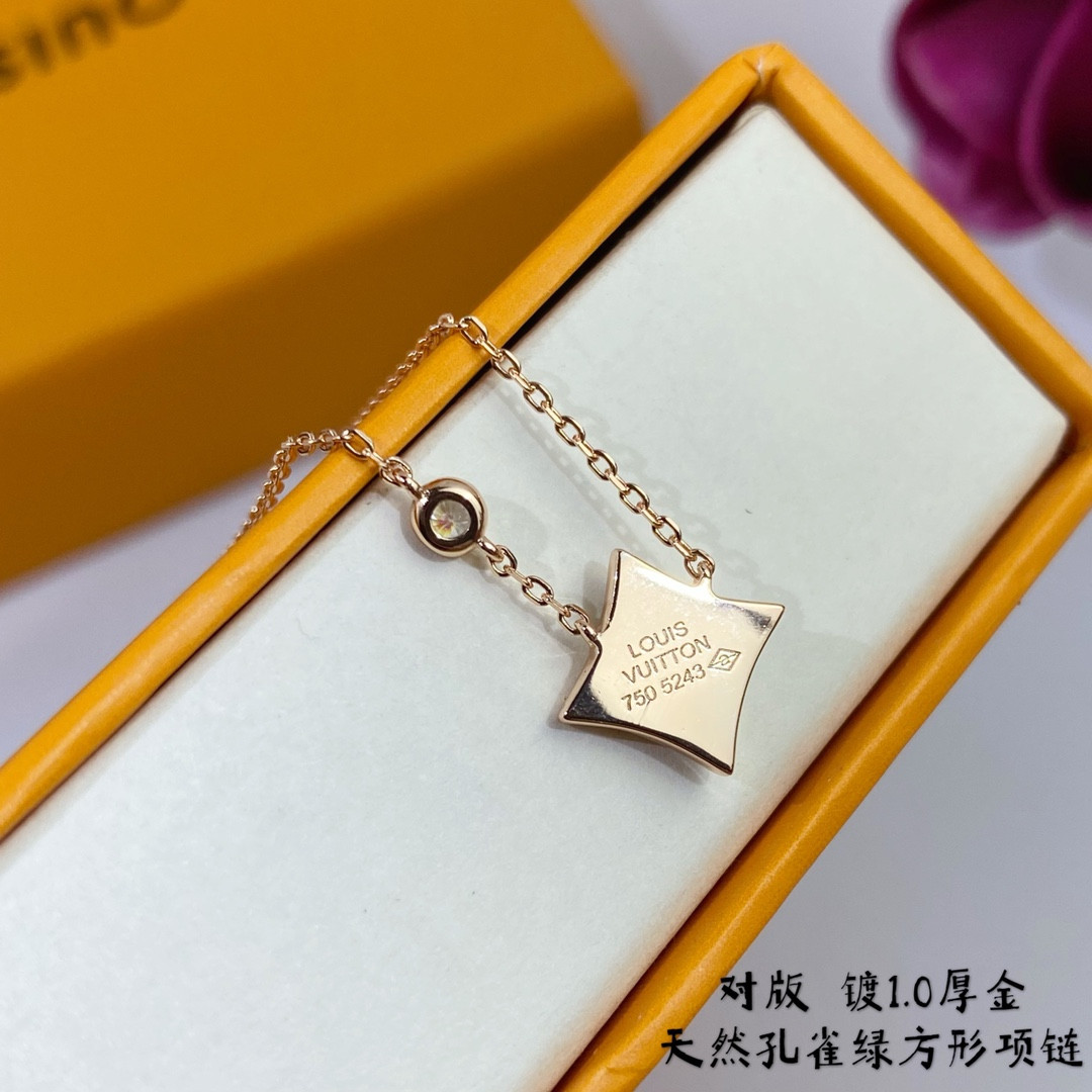 Louis Vuitton Square Natural Malachite Necklace