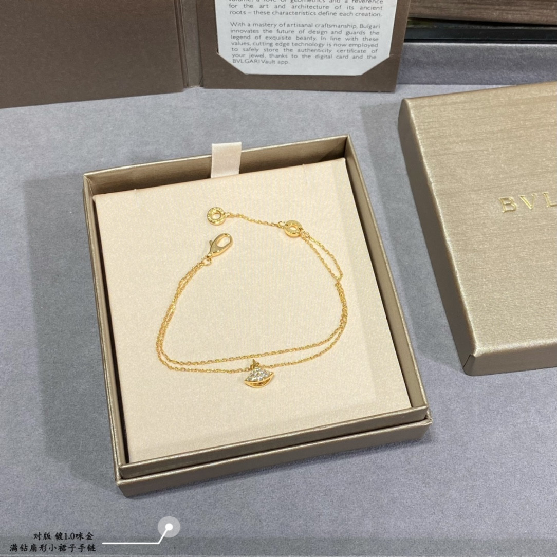 Bvlgari Diamond fan-shaped mini skirt Bracelet