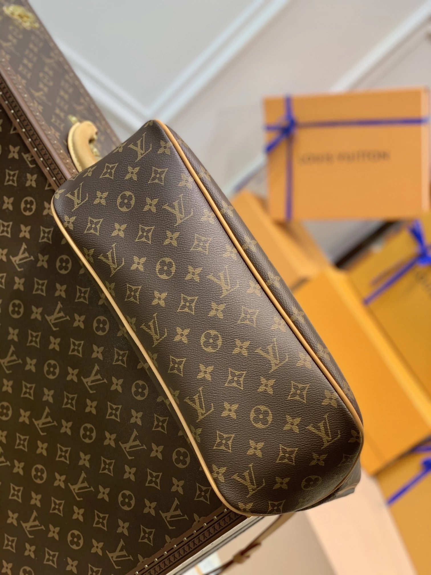 LOUIS VUITTON LV GRACEFUL M50156 42cm