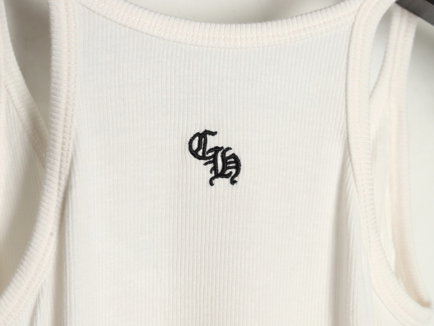 Ch*0me He**ts ch knitting vest