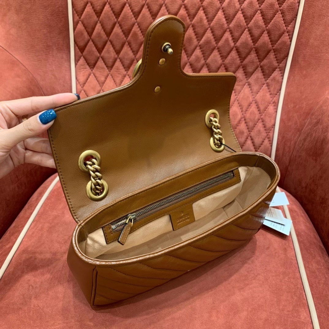 Gucci GG Marmont small matelasse shoulder bag 26cm