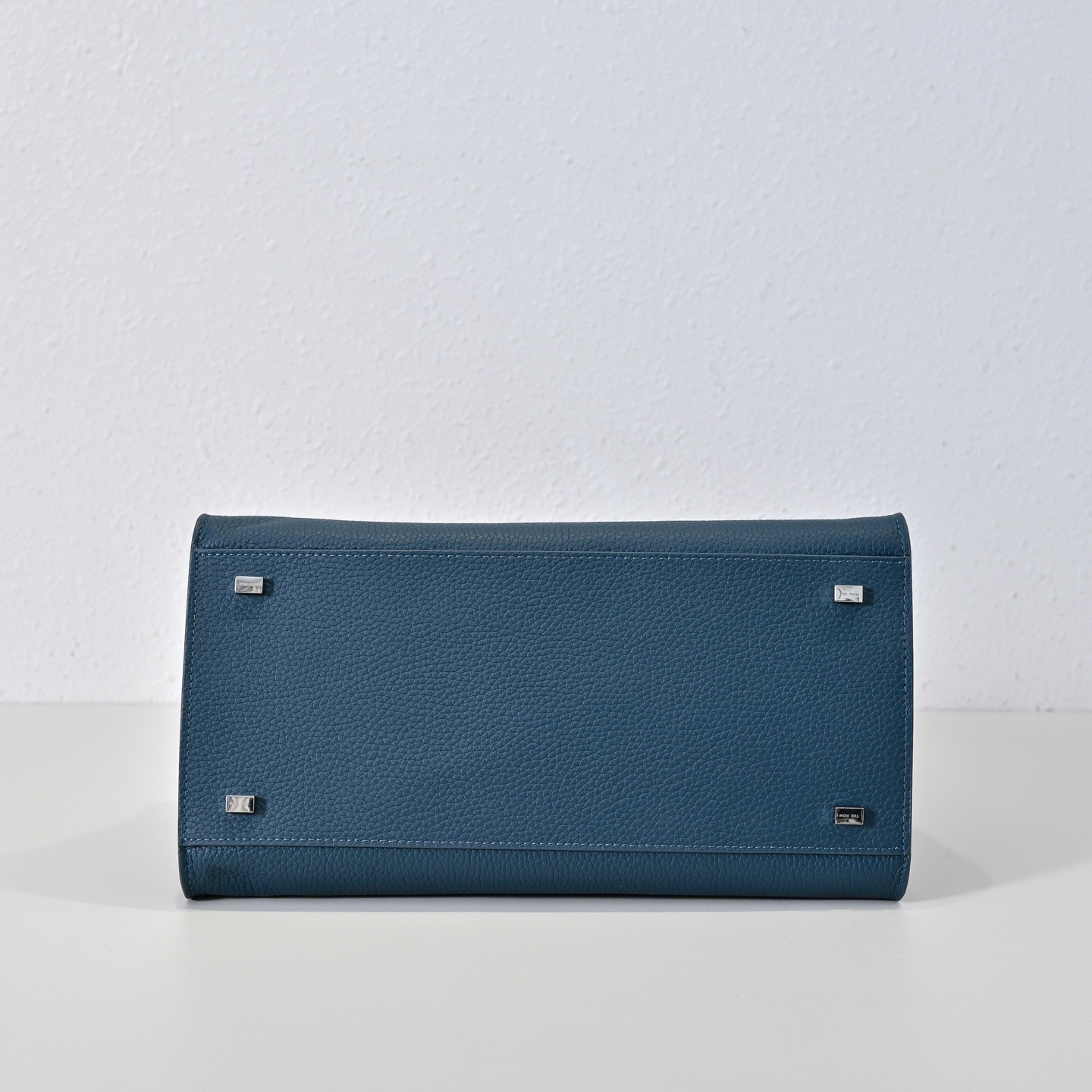 THE ROW MARGAUX 12 32x15x25cm