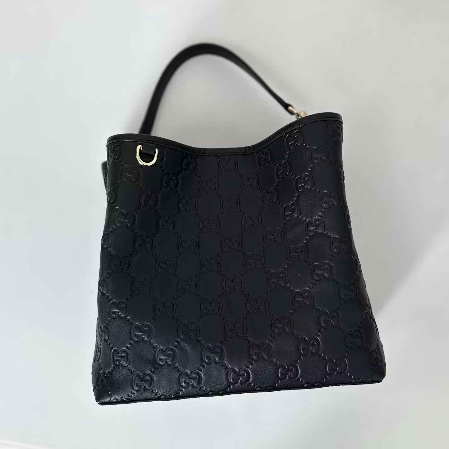 Gucci GG Emblem Medium Bucket Bag 25x25x15.5cm